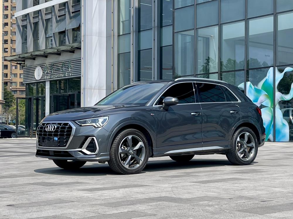 Audi Audi Q3