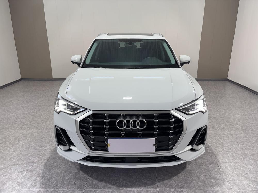 Audi Audi Q3