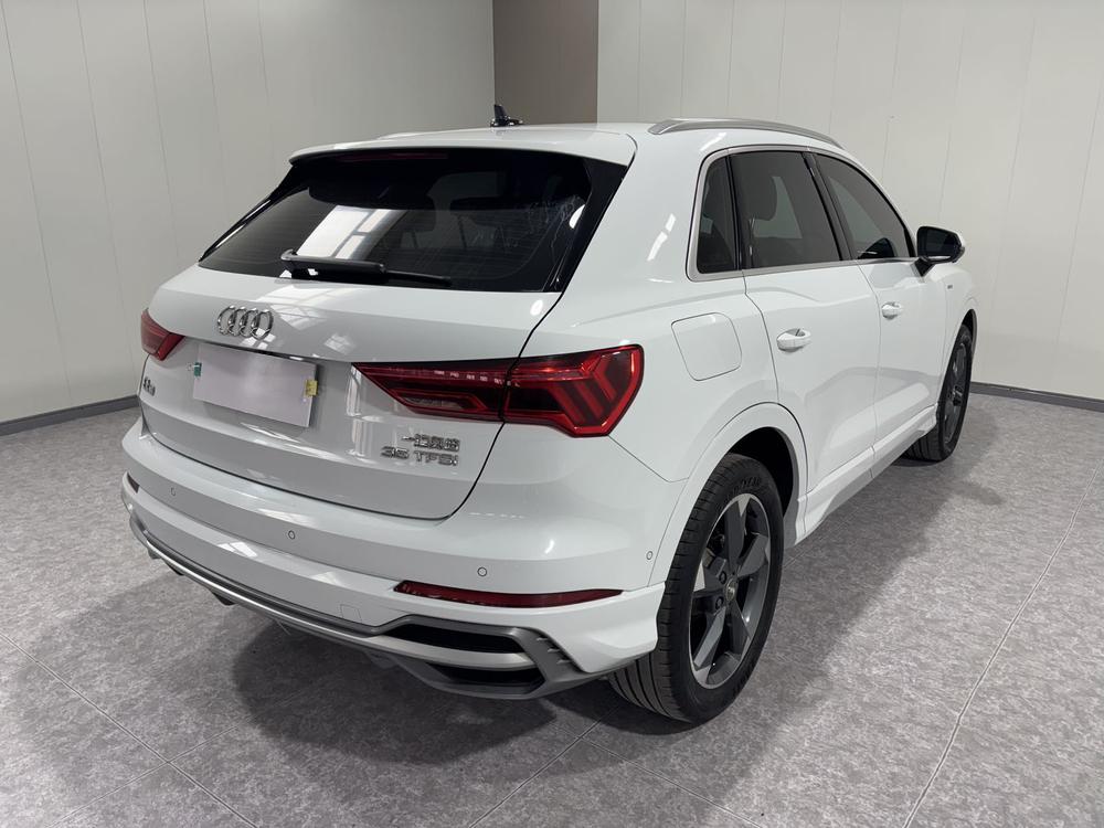 Audi Audi Q3