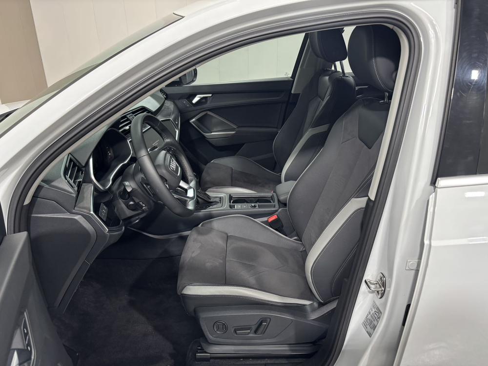 Audi Audi Q3