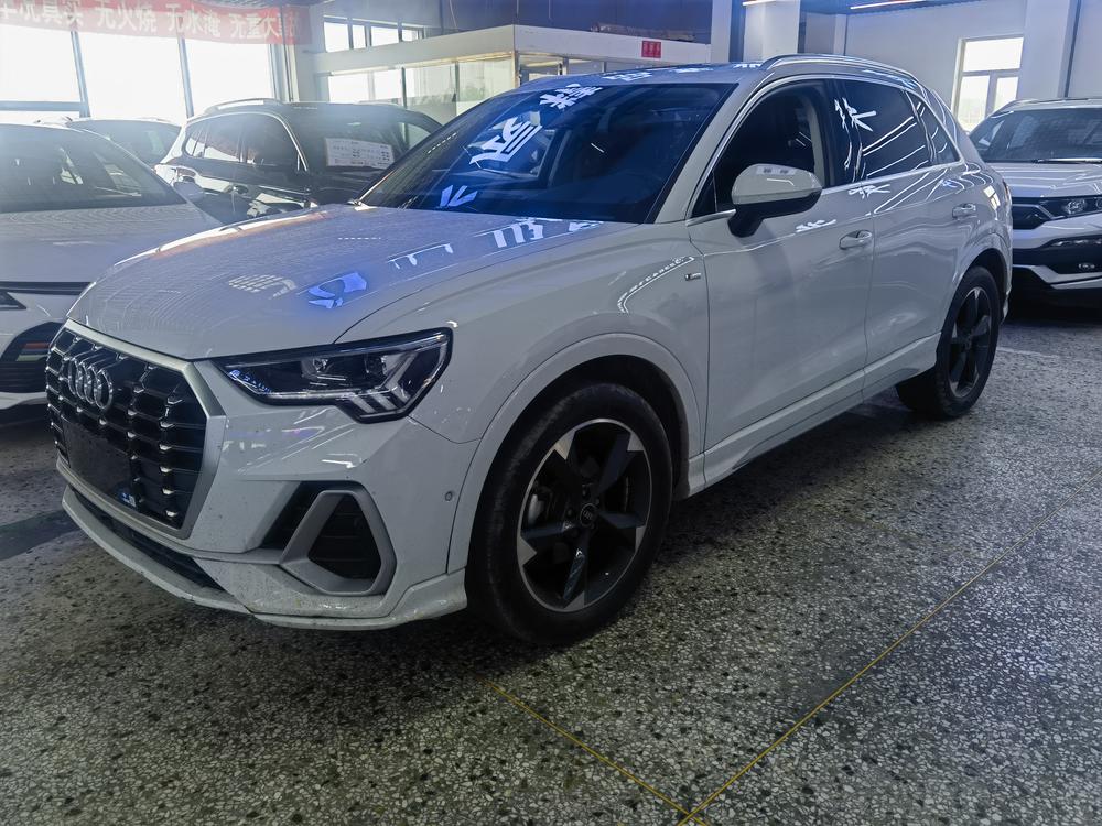 Audi Audi Q3