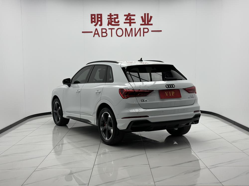 Audi Audi Q3