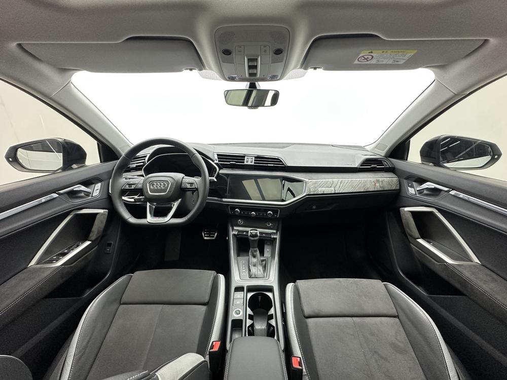 Audi Audi Q3