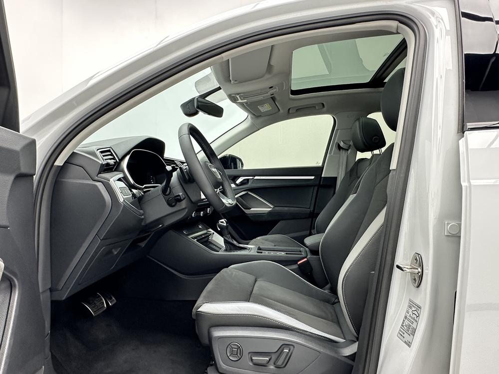 Audi Audi Q3