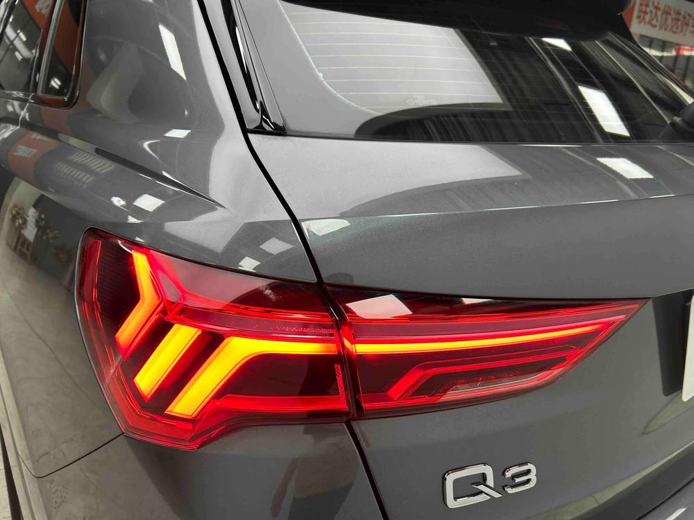 Audi Audi Q3