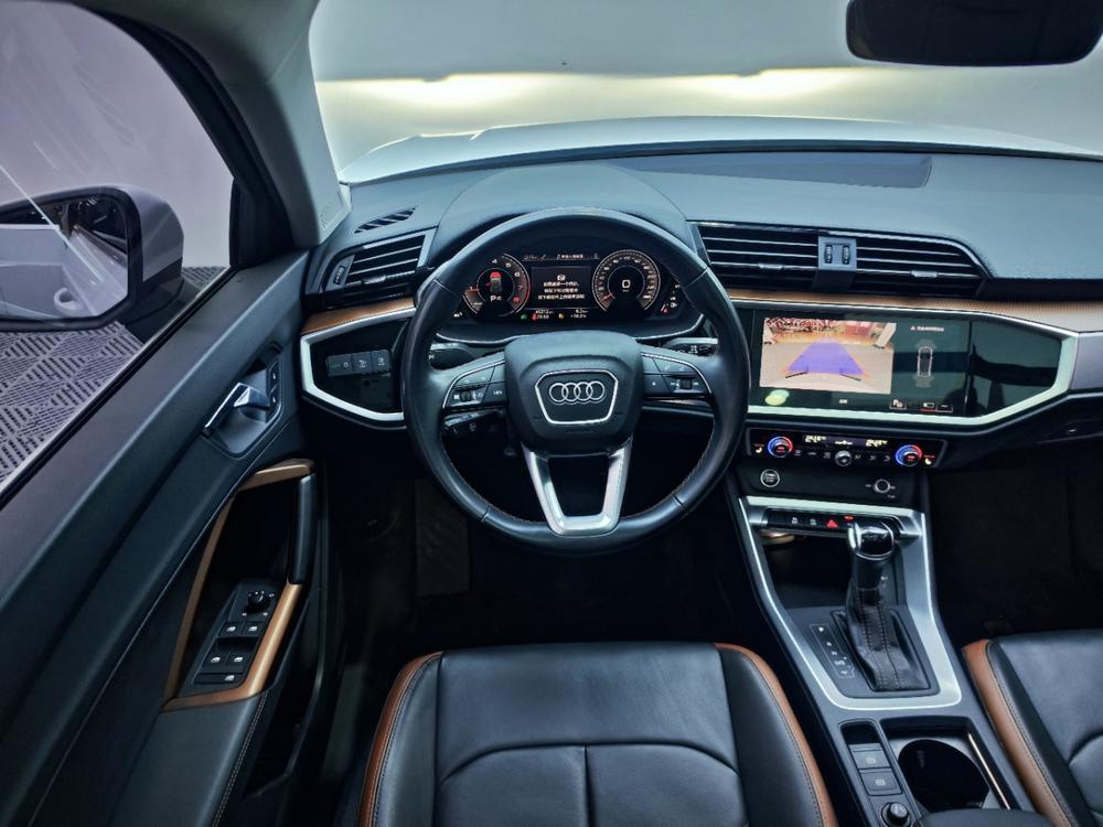 Audi Audi Q3