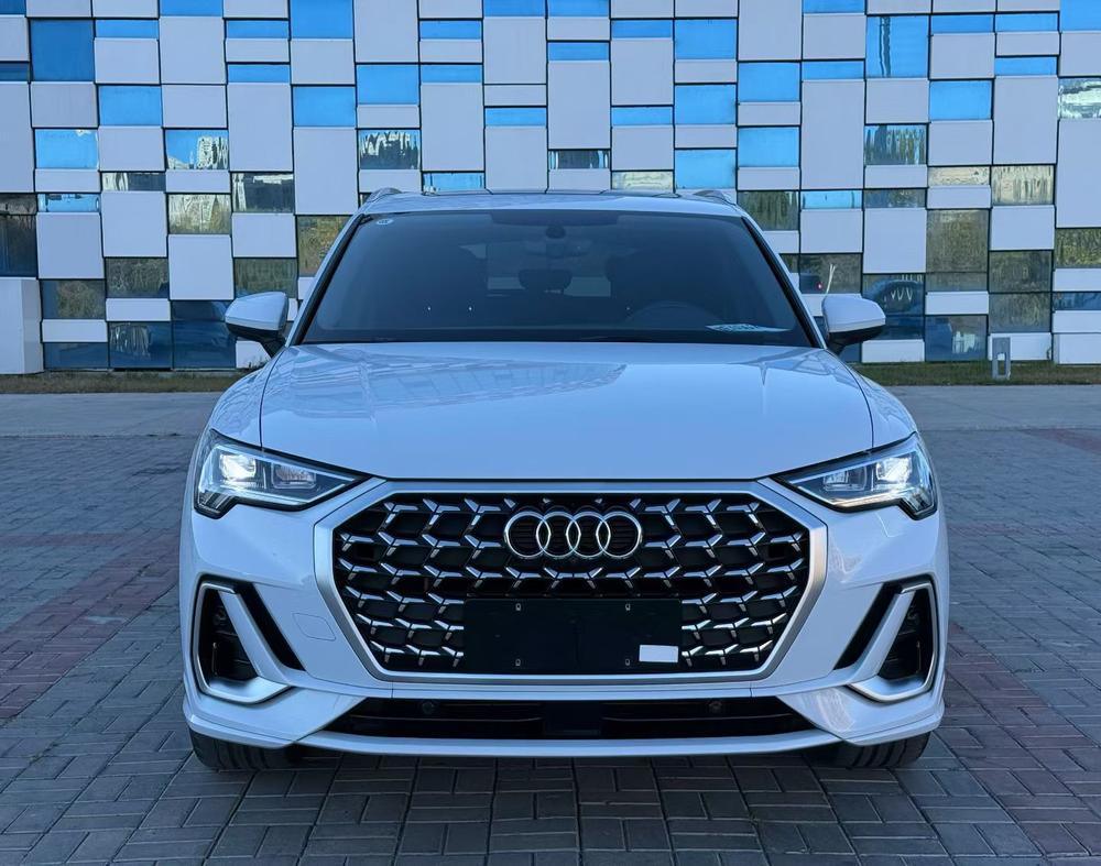 Audi Audi Q3