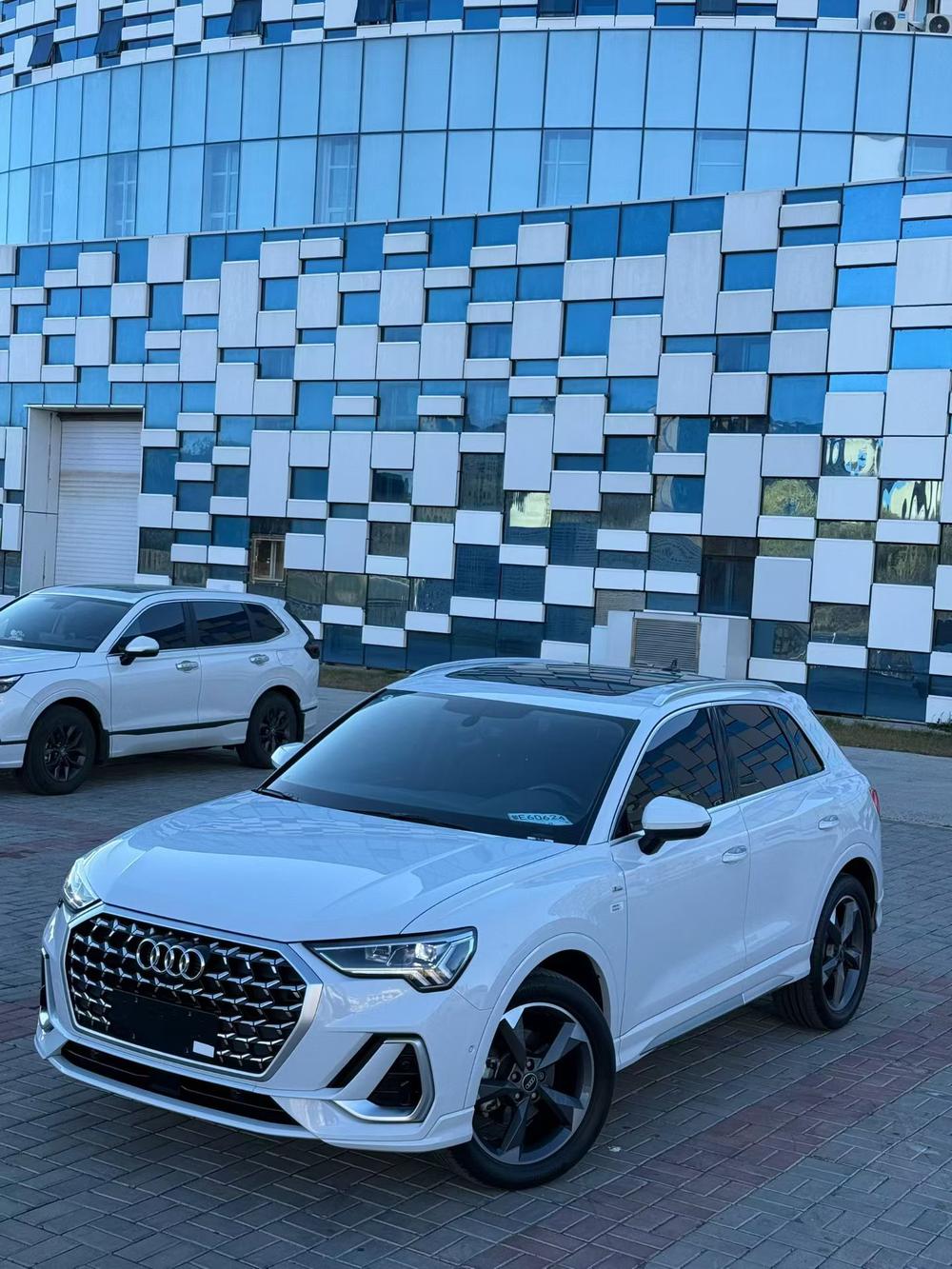 Audi Audi Q3