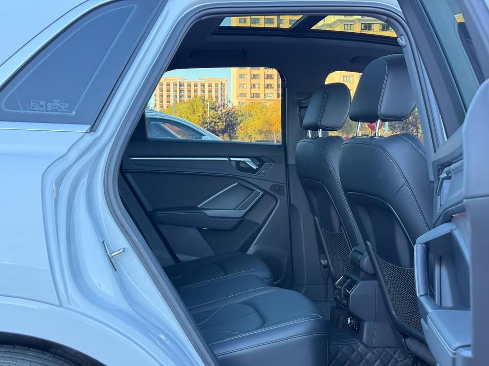 Audi Audi Q3