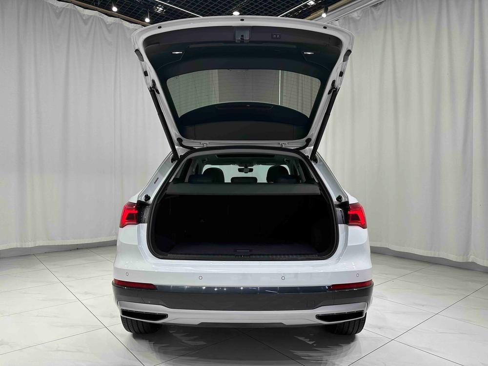 Audi Audi Q3