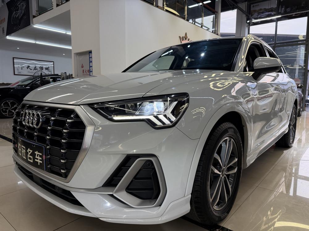 Audi Audi Q3