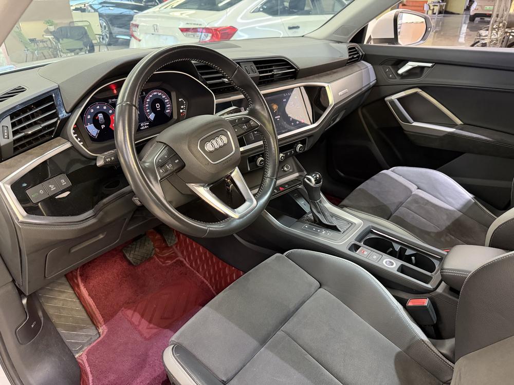Audi Audi Q3