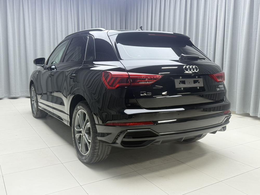 Audi Audi Q3