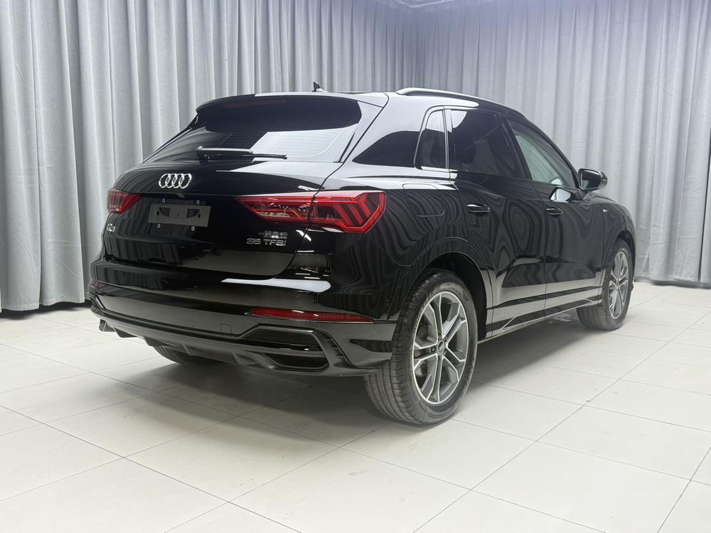 Audi Audi Q3