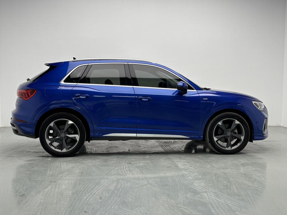 Audi Audi Q3