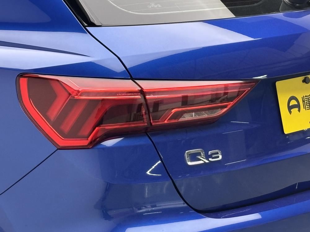 Audi Audi Q3