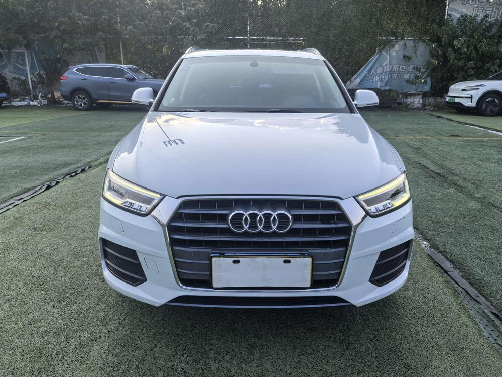Audi Audi Q3