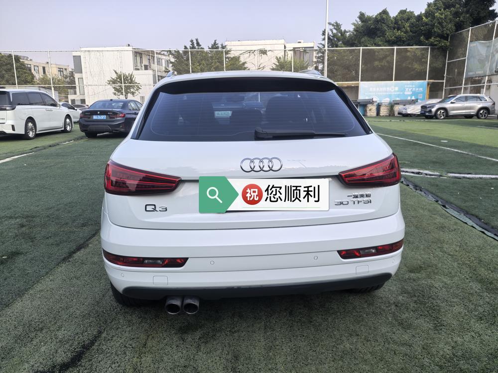 Audi Audi Q3