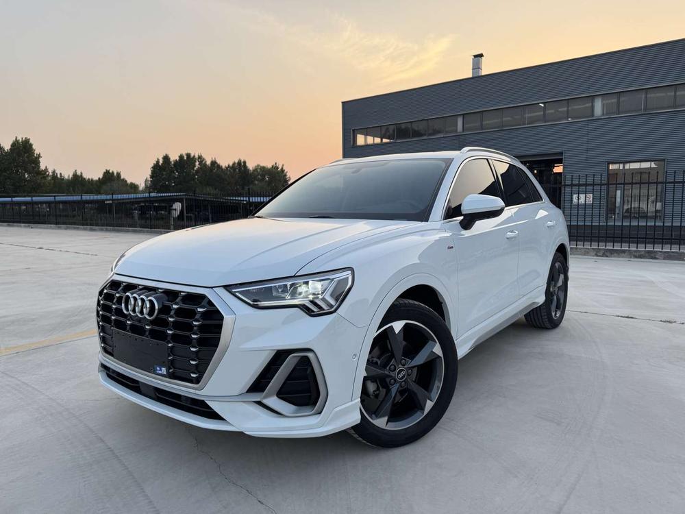Audi Audi Q3
