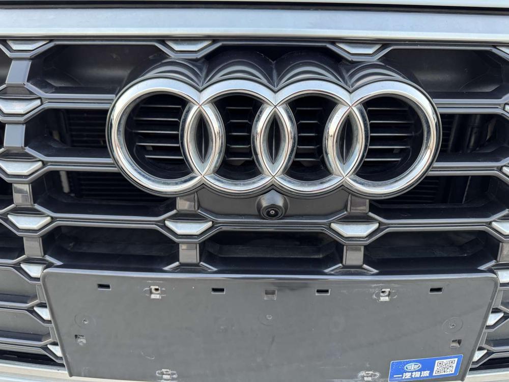 Audi Audi Q3