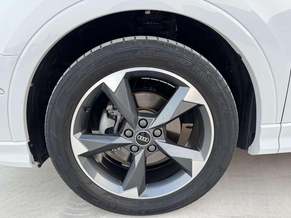 Audi Audi Q3