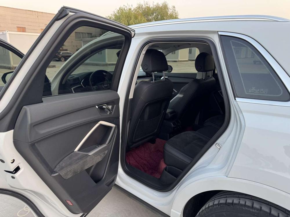 Audi Audi Q3