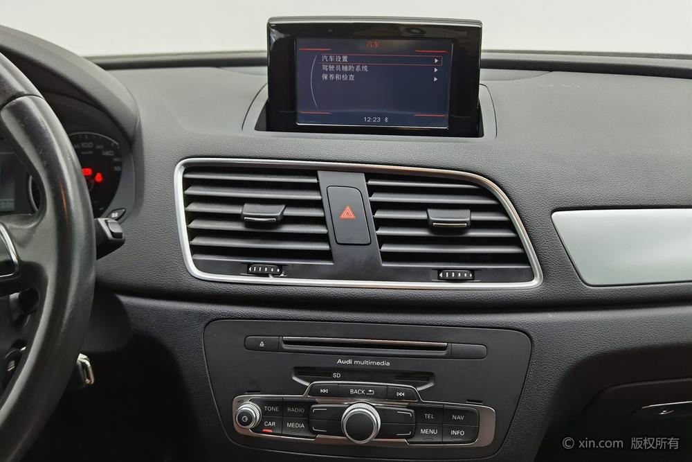 Audi Audi Q3
