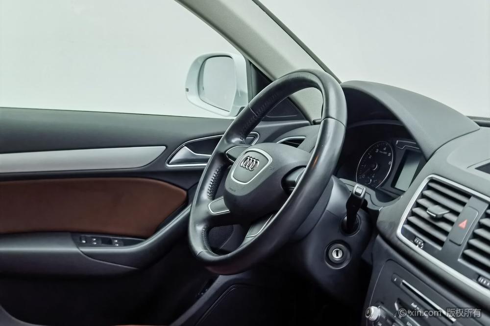 Audi Audi Q3