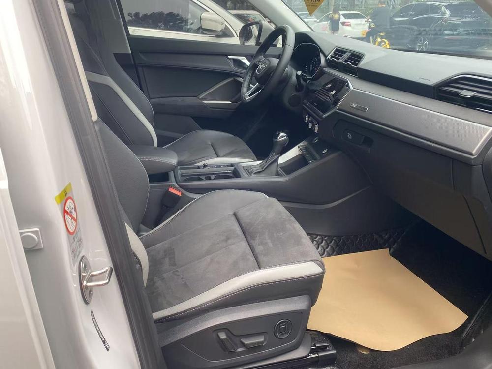 Audi Audi Q3