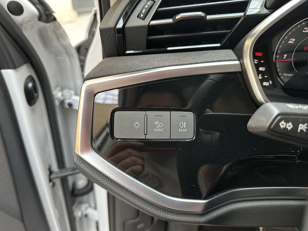 Audi Audi Q3