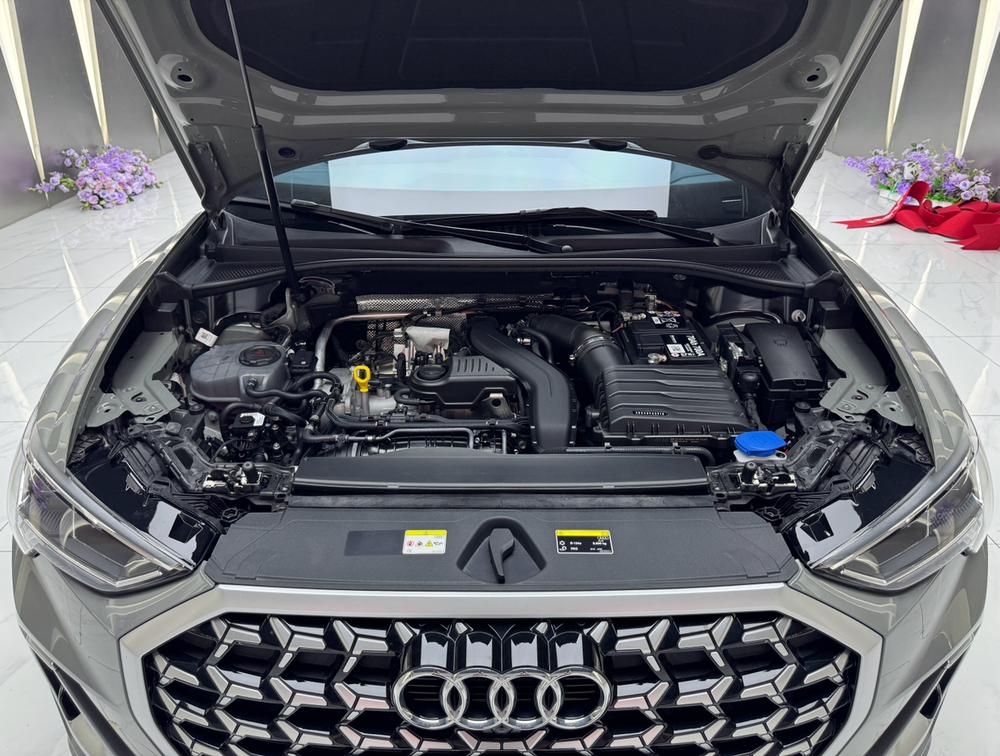 Audi Audi Q3