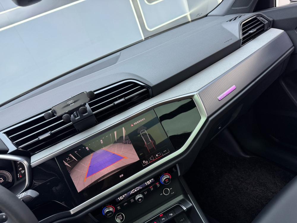 Audi Audi Q3