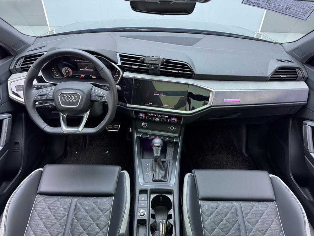 Audi Audi Q3