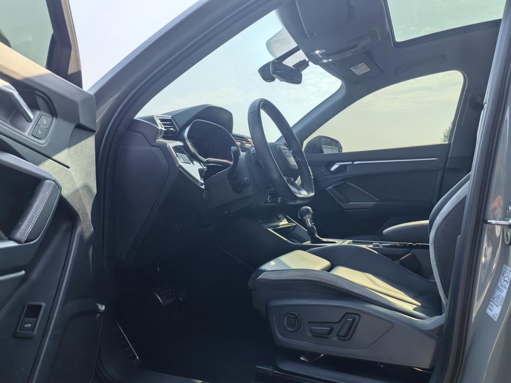 Audi Audi Q3