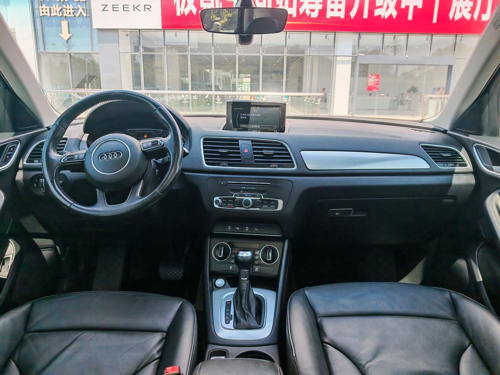 Audi Audi Q3