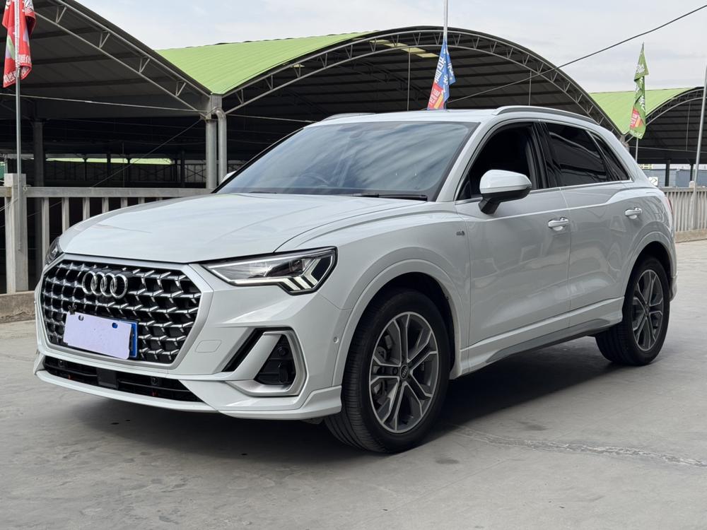 Audi Audi Q3