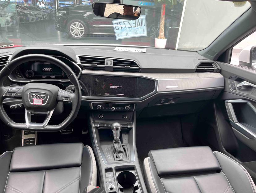 Audi Audi Q3