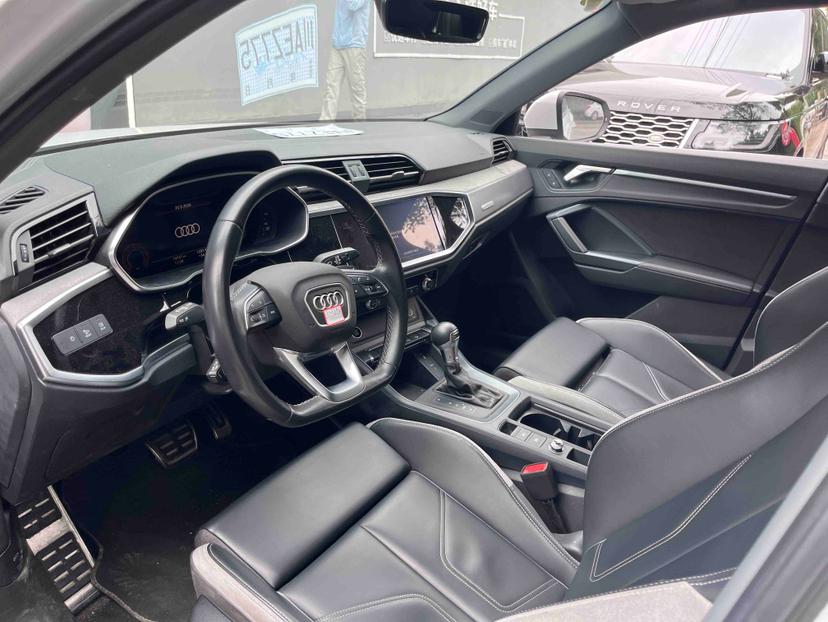 Audi Audi Q3