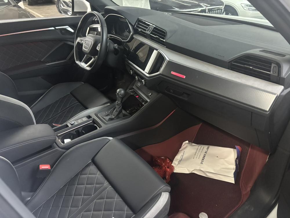 Audi Audi Q3