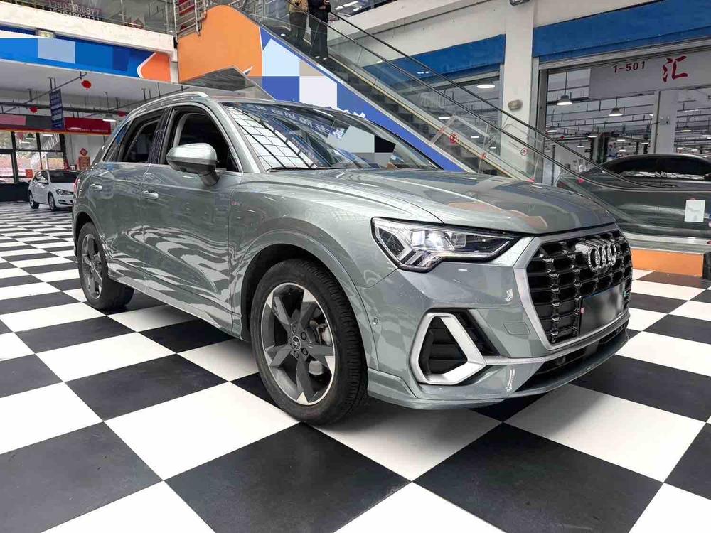 Audi Audi Q3