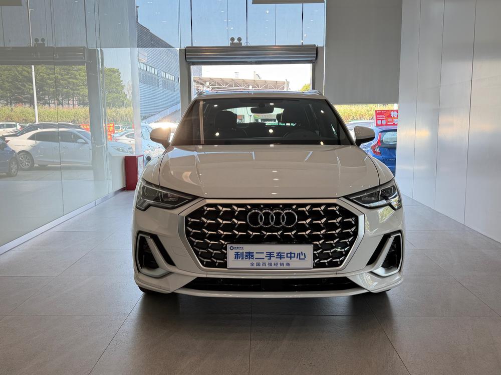 Audi Audi Q3