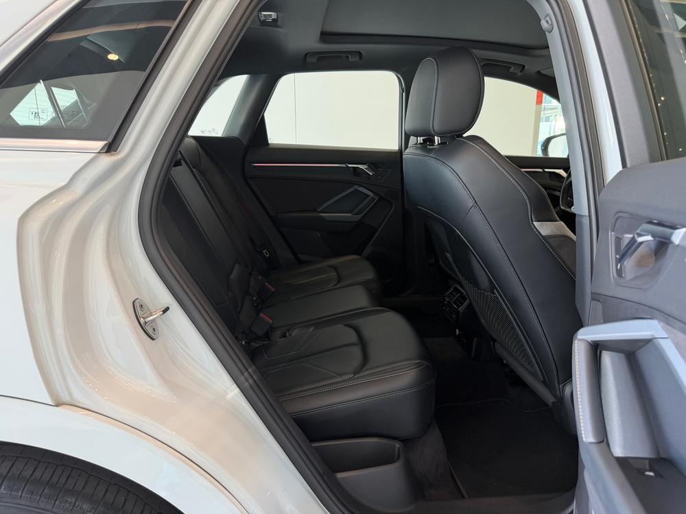 Audi Audi Q3
