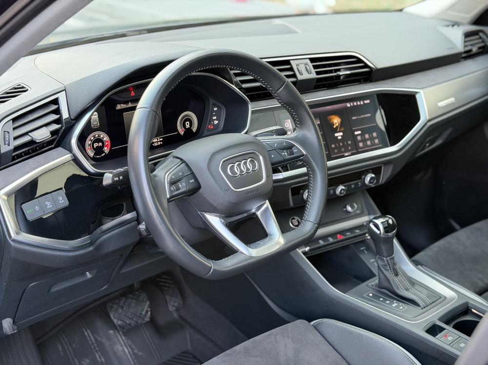 Audi Audi Q3