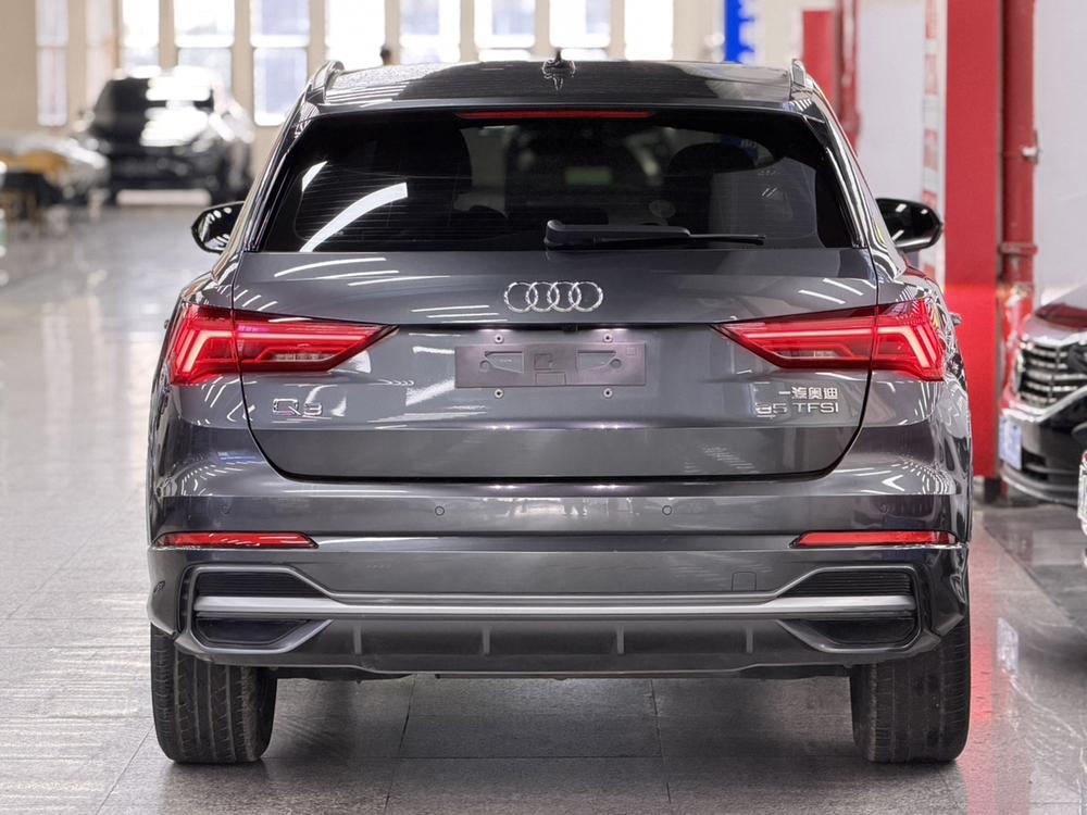 Audi Audi Q3