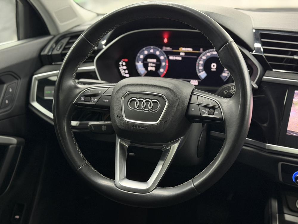 Audi Audi Q3