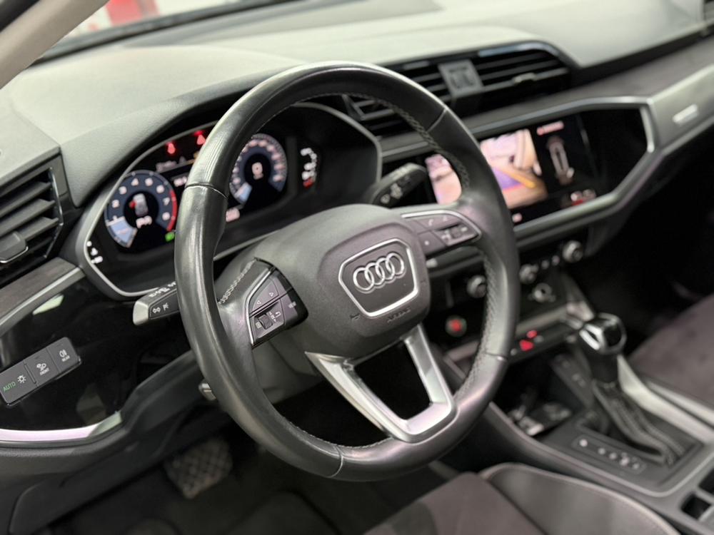 Audi Audi Q3