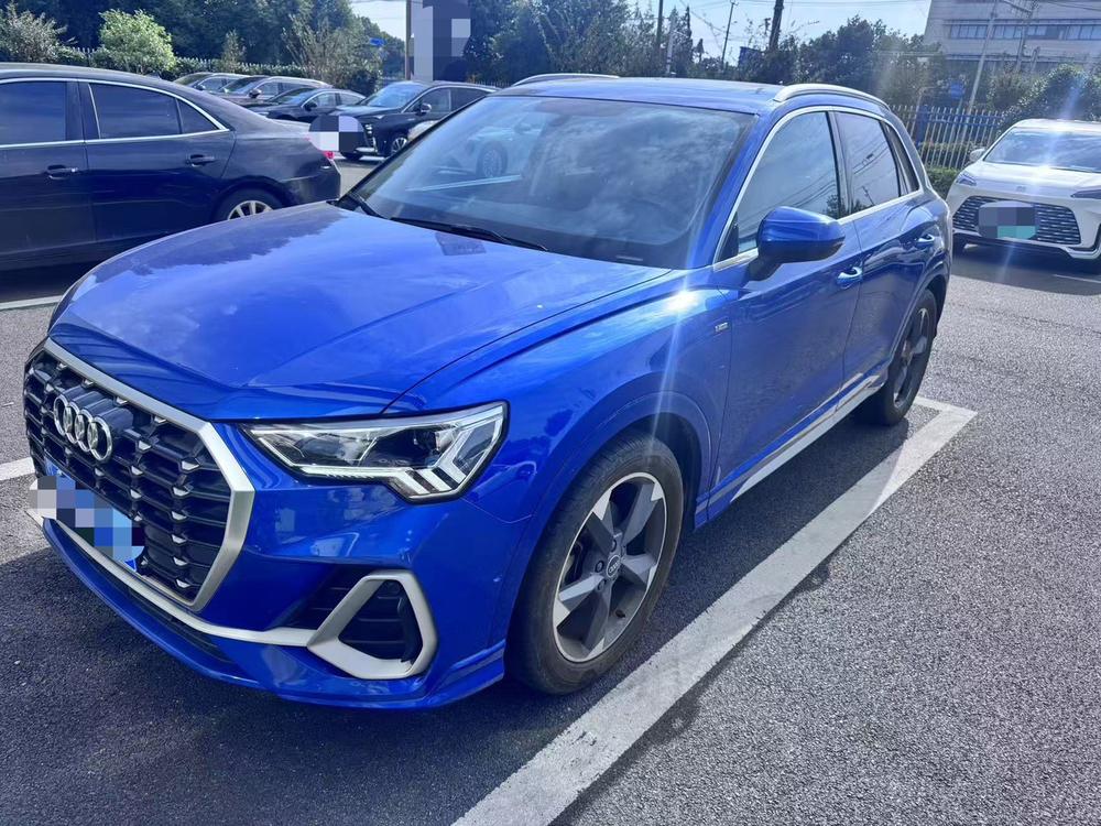 Audi Audi Q3