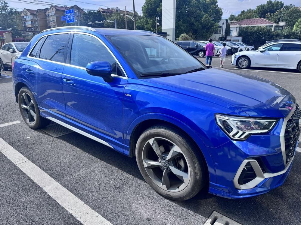 Audi Audi Q3
