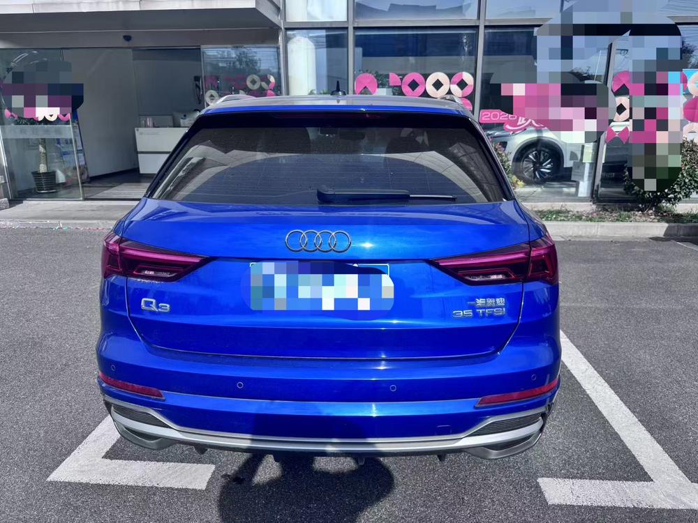 Audi Audi Q3