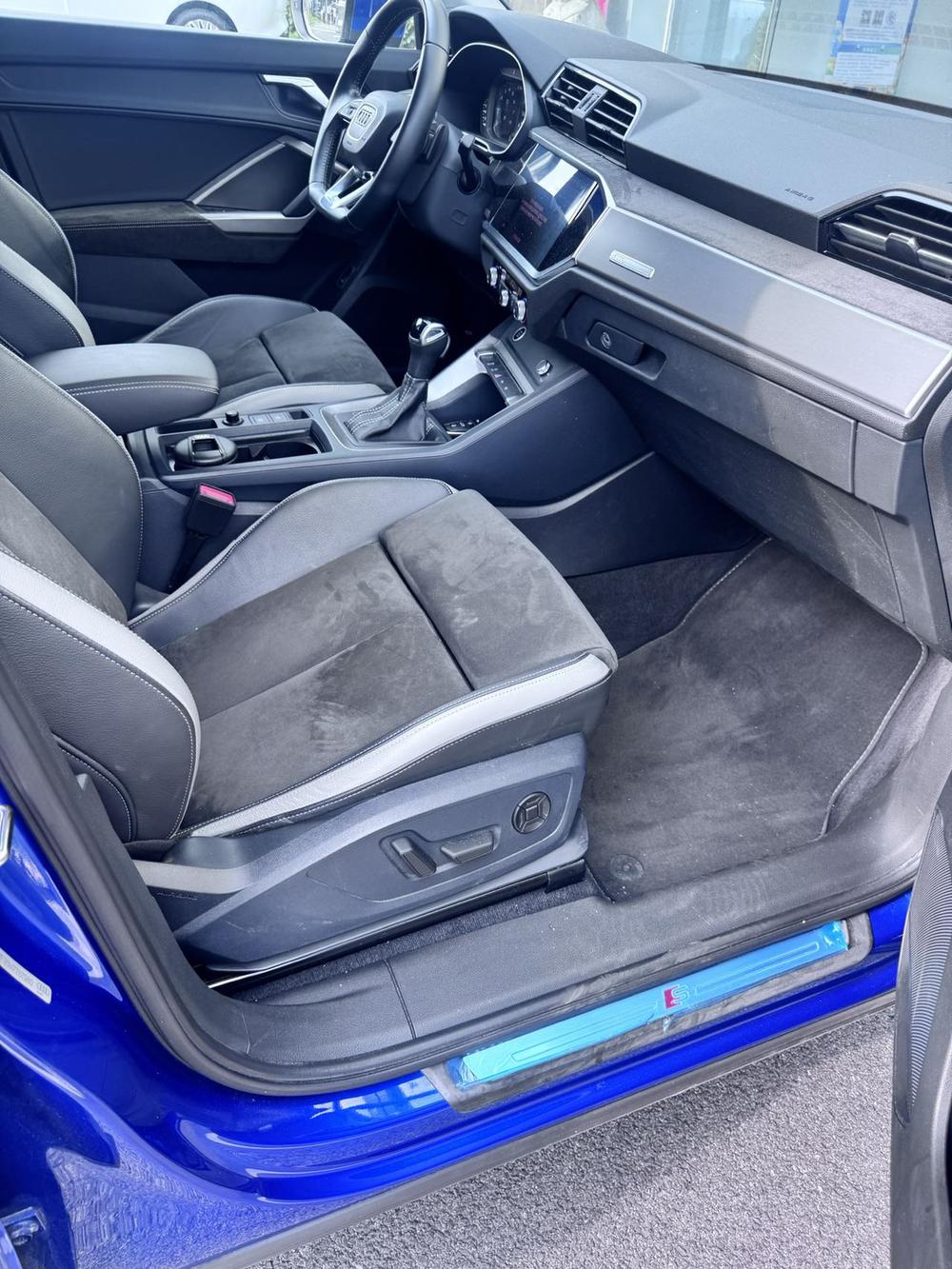 Audi Audi Q3
